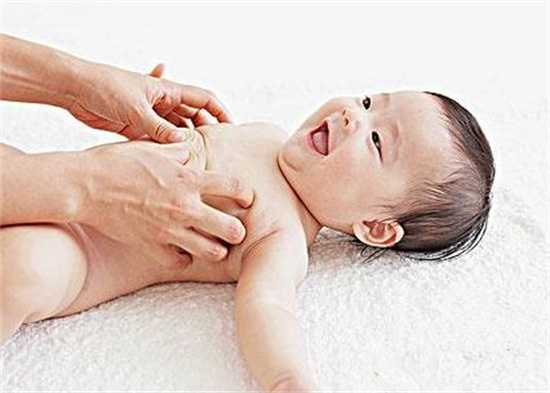 8个月宝宝生理发育全解析：身高、体头围及标准范围一网打尽