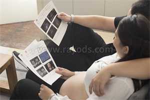北京供卵技术，孕期怎么睡胎儿不容易缺氧